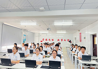 计算机平面设计一年制班